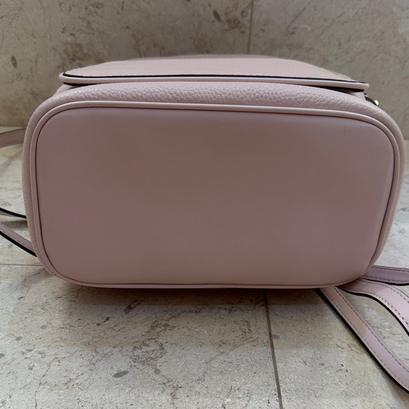 Michael Kors Light Pink Backpack with Gold Details - Picture 8 of 8